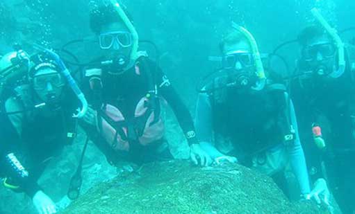 Diving in Galapagos islands