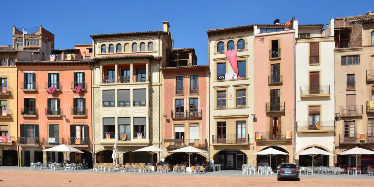 Vic a pie: del Mercadal al puente romano