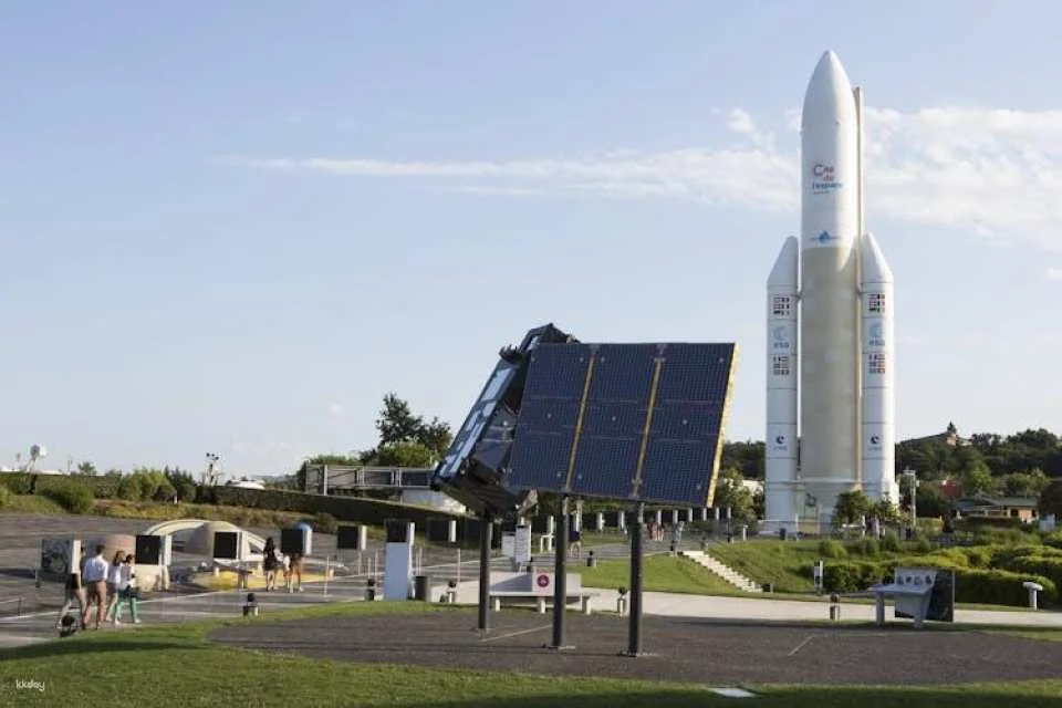 1-day admission ticket to Cité de l'Espace