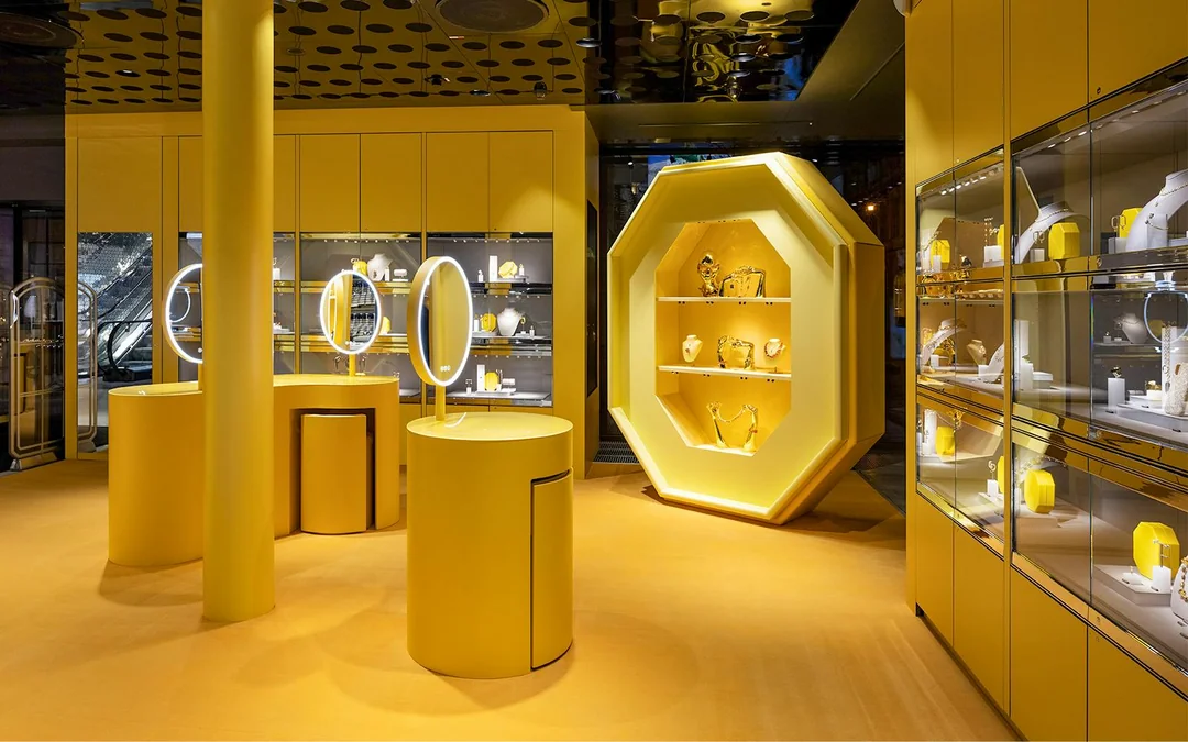 1-Hour Guided Tour of Vienna’s Swarovski House with Champagne & Gift Image 5