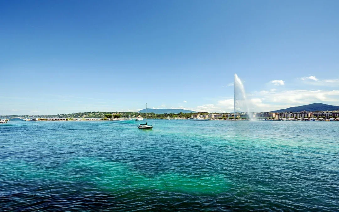 2-Hour 15 Mins Geneva Guided Tour Image 4