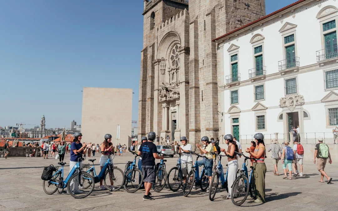 3-Hour Guided Electric Bike Tour of Porto Highlights Image 1
