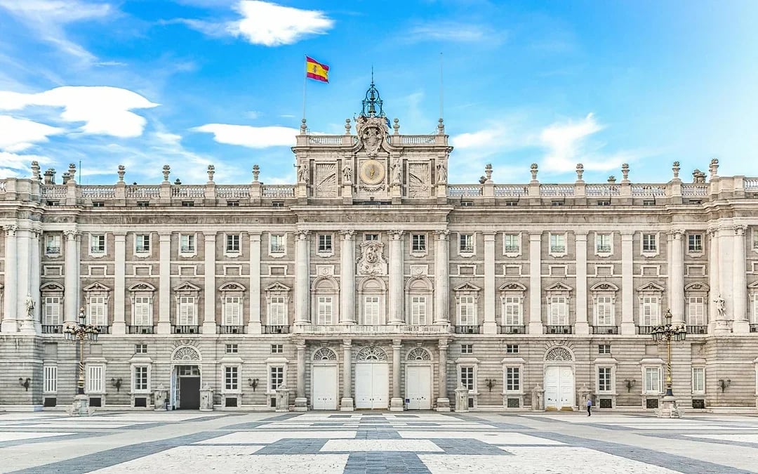 4-hour Expert Plus Madrid Tuk-Tuk Tour  Image 5