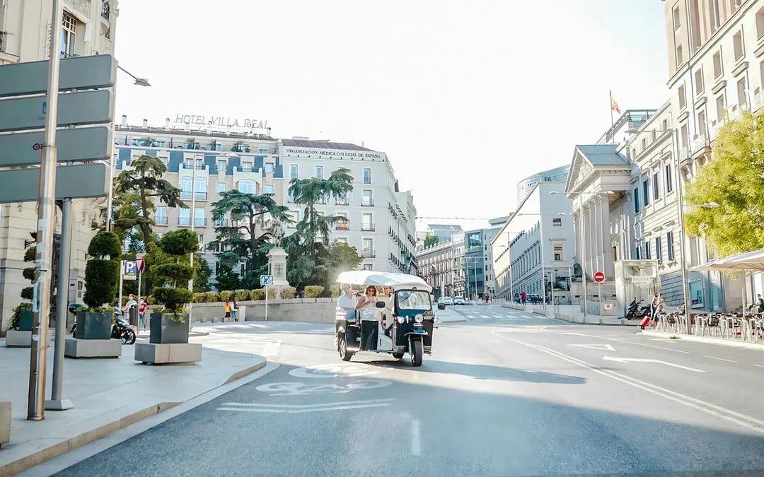 4-hour Expert Plus Madrid Tuk-Tuk Tour  Image 6