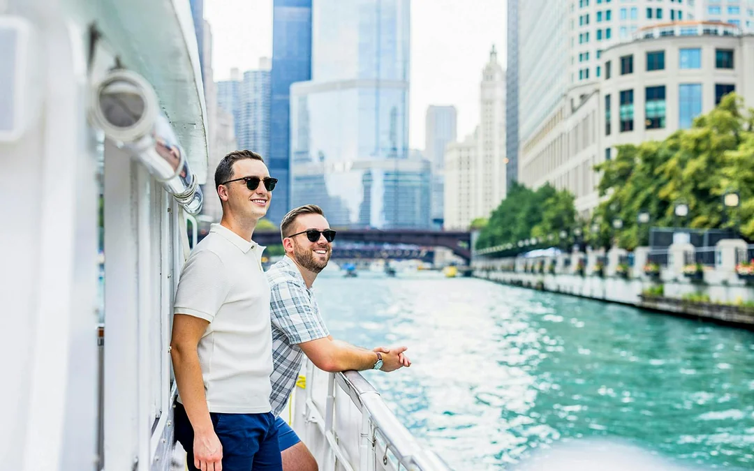 90-min Chicago River Architecture Cruise by Chicago Line Cruises Image 5