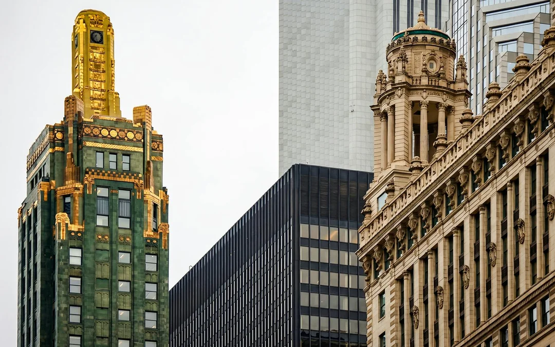 90-min Chicago River Architecture Cruise by Chicago Line Cruises Image 9