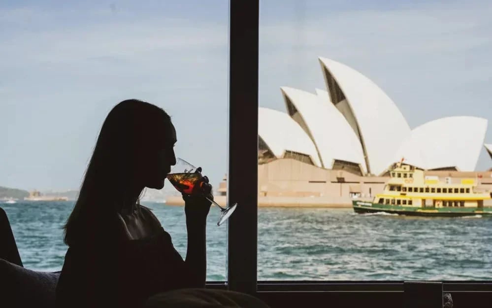 90-min Guided Sightseeing Harbour Cruise Image 4