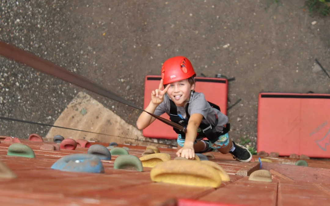 Adventure Course Extreme: 18-Obstacle Course, Climbing Wall, and 50-Foot Freefall Image 2