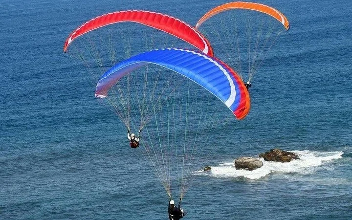 Alanya Tandem Paragliding with Licensed Pilot & Hotel Transfer Image 2