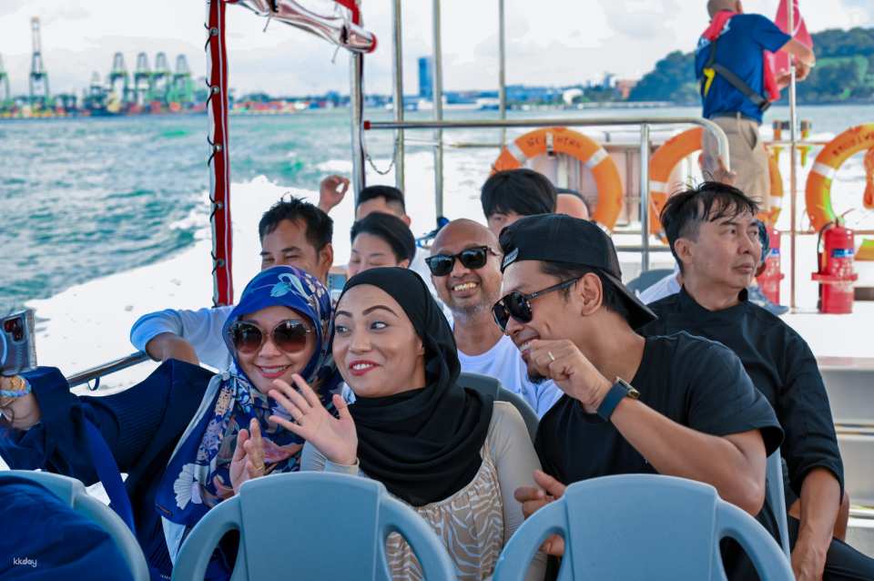 Albatross Speedboat Adventures, Hop-On Hop-Off Speedboat Pass (1-DAY Unlimited Speedboat Rides) | Sentosa, Singapore