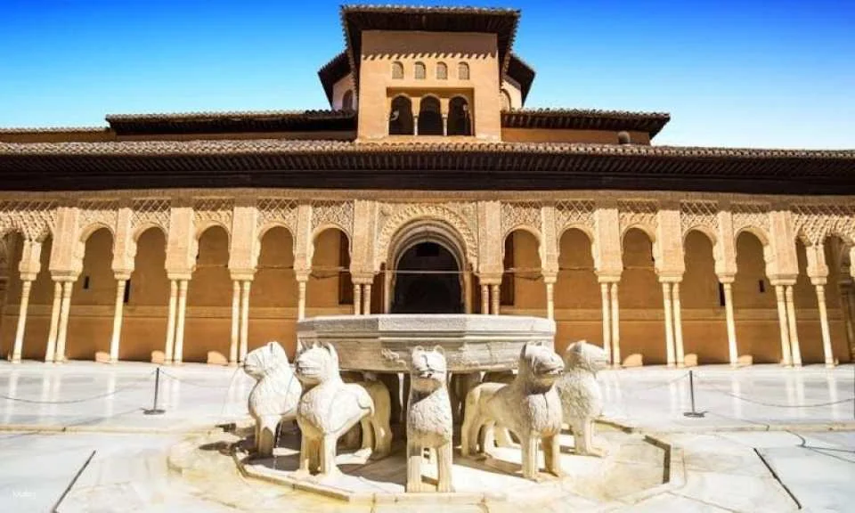 Alhambra guided tour with skip-the-line tickets