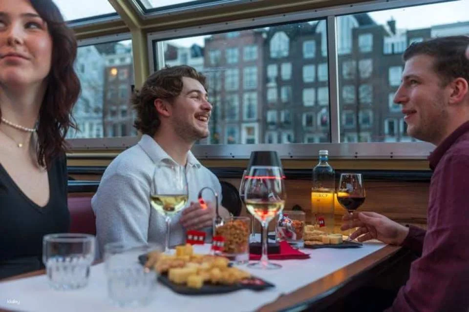 Amsterdam canal cruise with Dutch wine and cheese