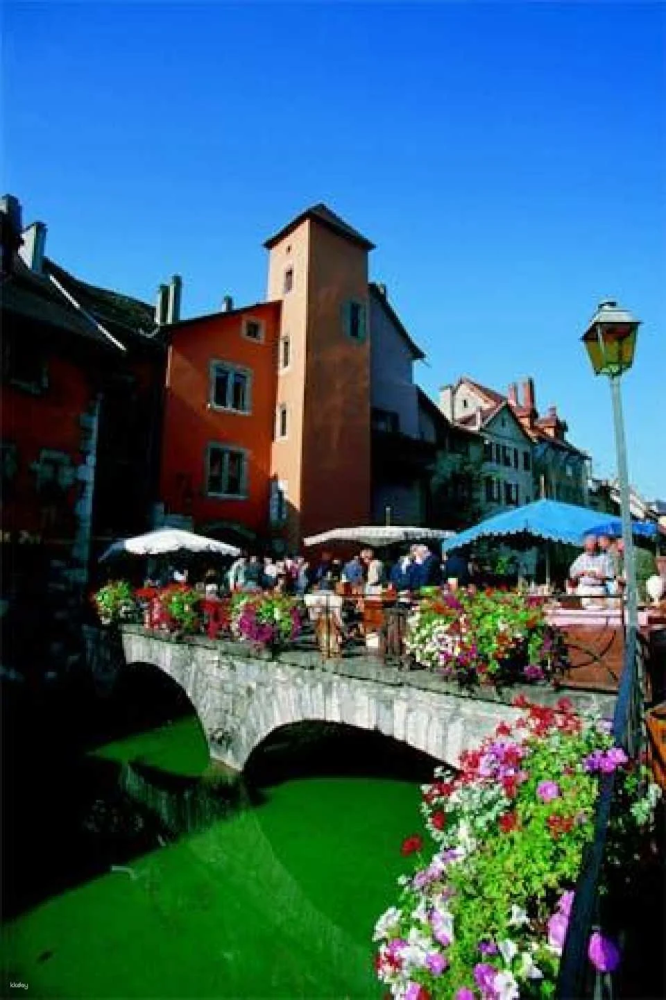 Annecy and Geneva in one day tour from Geneva