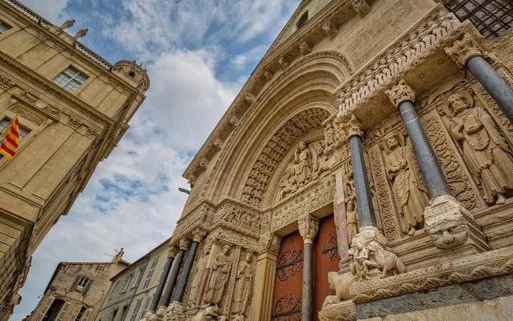 Arles Self-Guided Walking Tour via Mobile App Image 4
