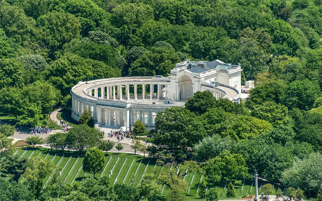 Arlington National Cemetery Hop-On Hop-Off Guided Tram Tour Image 12