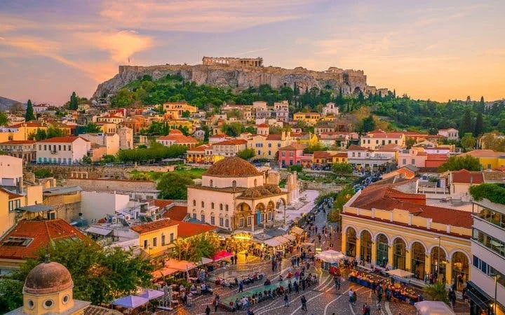 Athens Private Walking Tour of Highlights and Hidden Plaka with Dedicated Local Escort Image 4