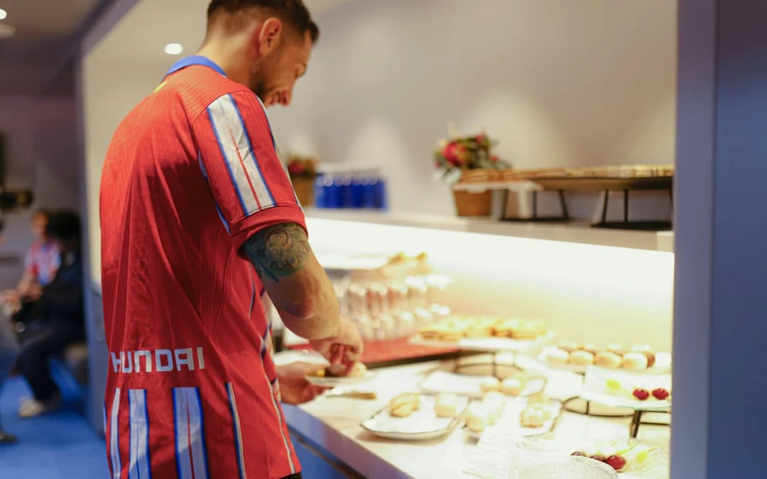 Atlético de Madrid Stadium & Museum Premium Tour with Breakfast in Simeone's Private Box Image 3