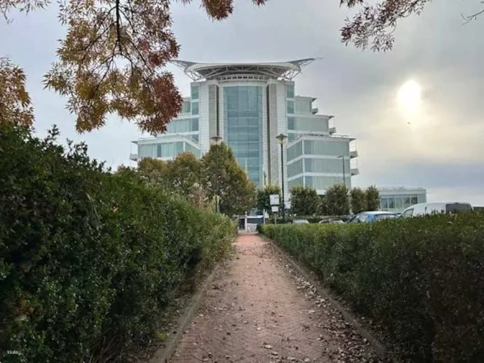 Audio guide to Cardiff Bay’s Whoniverse film locations