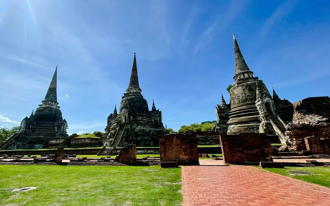 Ayutthaya Historical Park and Bang Pa In Palace Small-Group Guided Tour Image 1