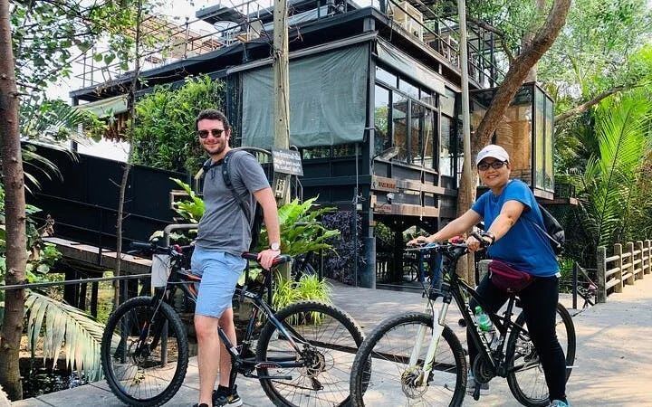 Bangkok Bang Krachao Guided Bike Tour with Local Lunch and Cafe Drink Image 3
