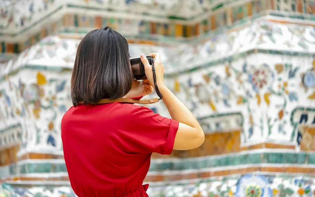 Bangkok City Highlights – Grand Palace, Wat Arun, and Wat Pho Guided Walking Tour Image 10