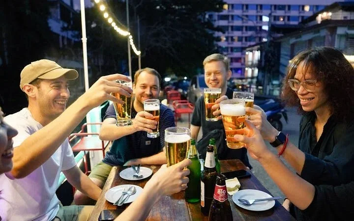Bangkok Night Tuk Tuk Food and Drink Tour with Night Market and Hidden Bar Visit Image 4