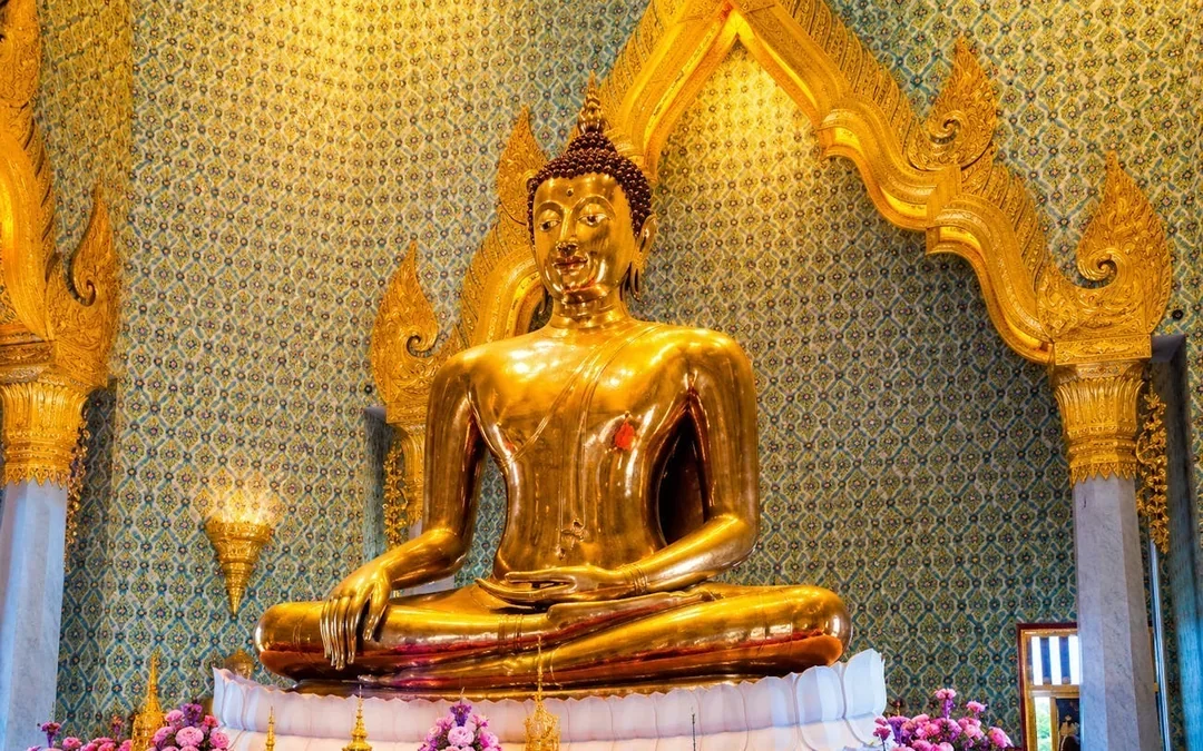 Bangkok: Private Golden Buddha, Temples & Canal Communities Image 7