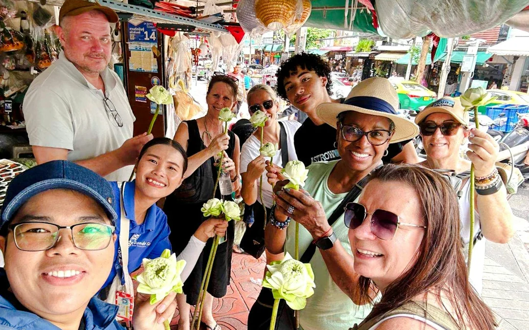 Bangkok Small-Group Royal Temples Tour with Tuk-Tuk Ride, Entry Fees Not Included Image 8
