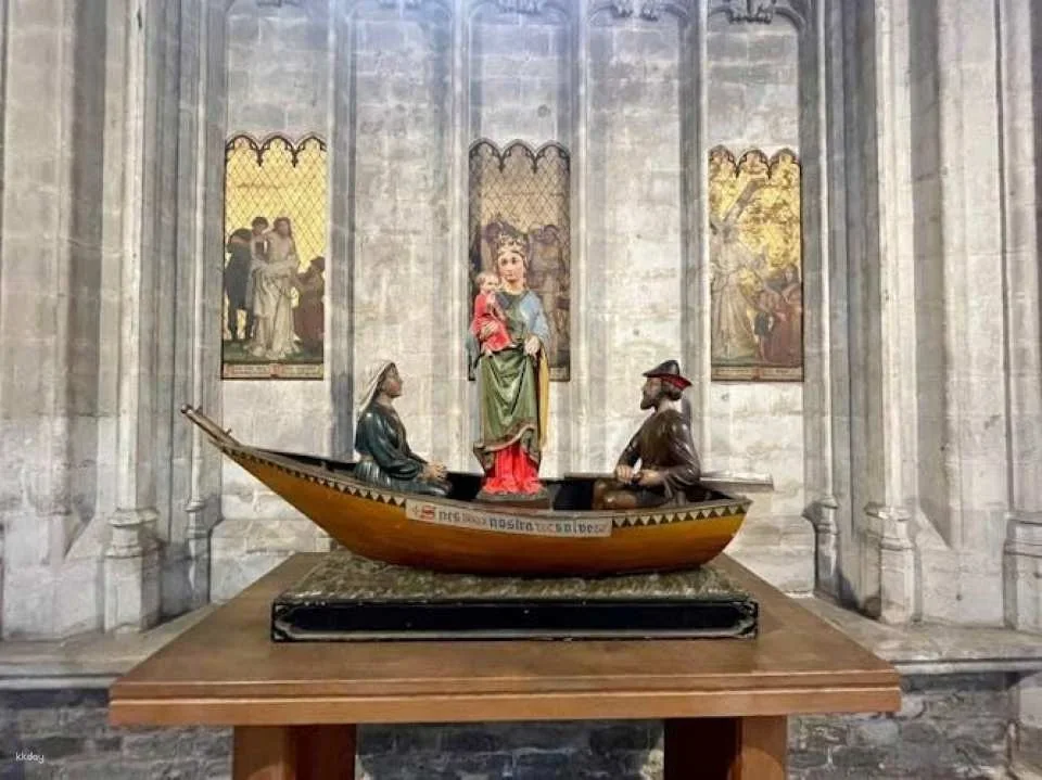 Banksy Museum admission and Brussels' highlights audio tour