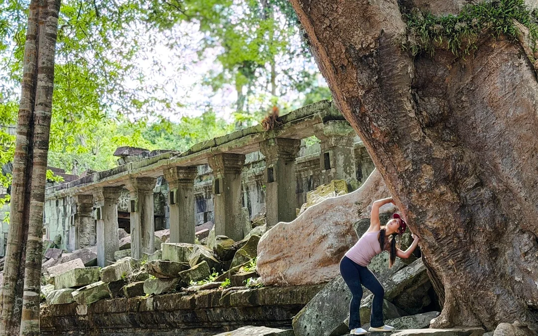 Banteay Srei Tour with Beng Mealea, Kulen Mountain Waterfall with Picnic Lunch Image 2