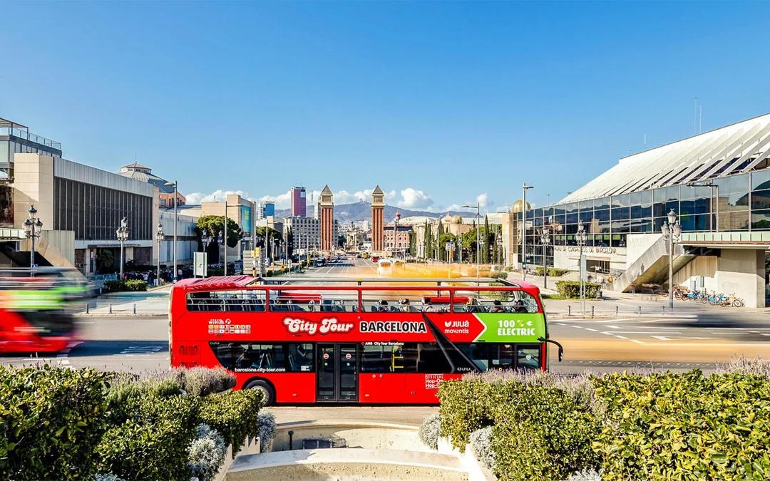 Barcelona City Tour: Hop-on Hop-off Bus Tour  Image 5