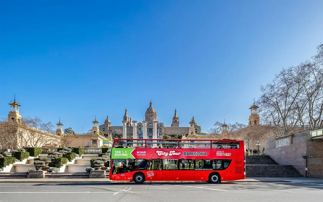 Barcelona City Tour: Hop-on Hop-off Bus Tour with Eco Catamaran Cruise Image 9