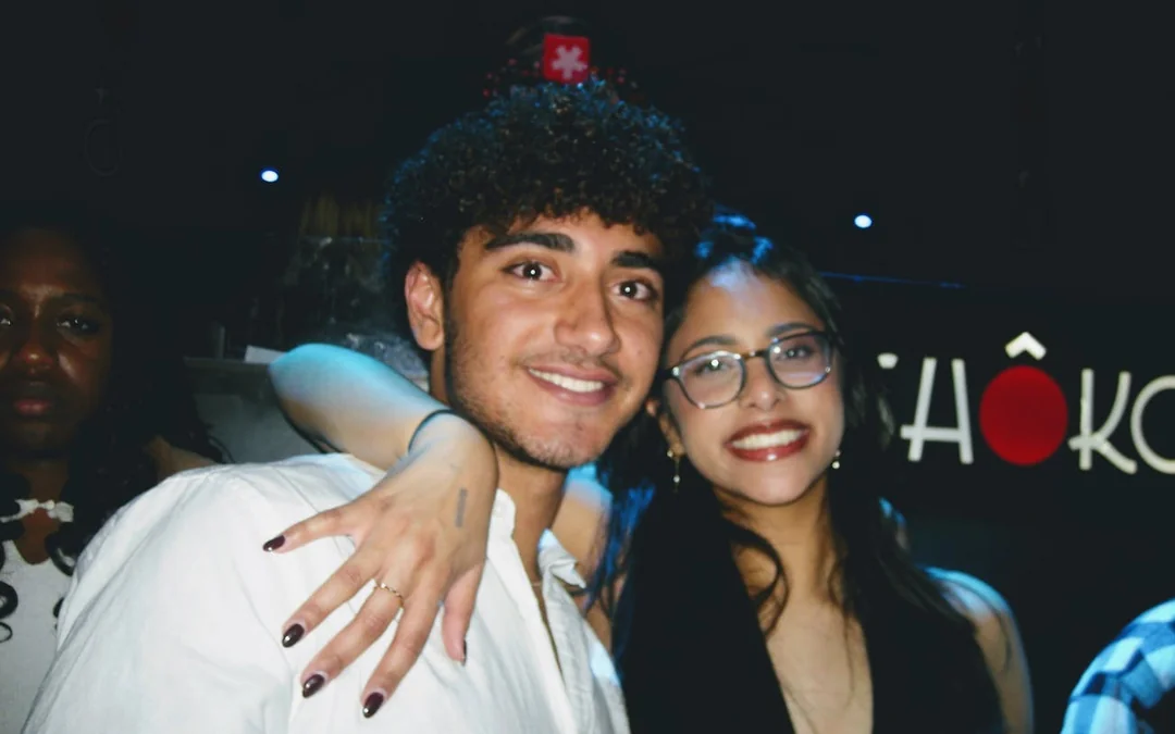 Barcelona Pub Crawl with Guided Bar Visits and Skip-the-Line Club Entry Image 3