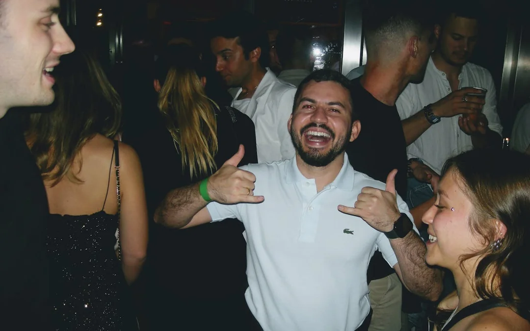 Barcelona Pub Crawl with Guided Bar Visits and Skip-the-Line Club Entry Image 10