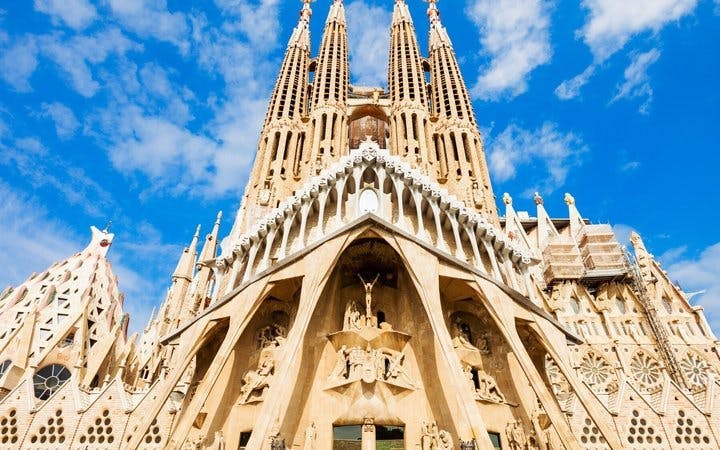 Barcelona Self-Guided Walking Tour on Mobile App Image 4
