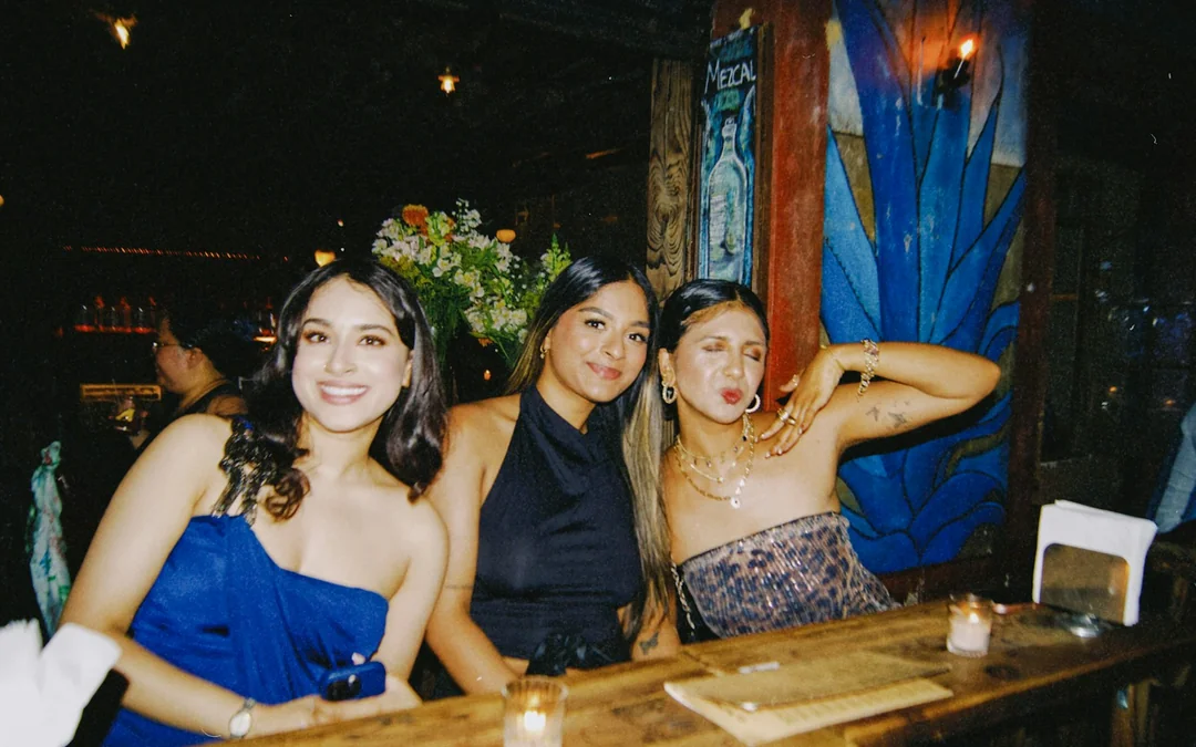 Barhopping en ROMA NORTE CDMX, tragos de bienvenida y FIESTA!!! Image 4