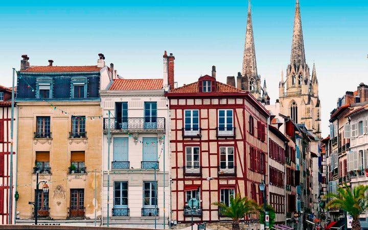 Bayonne Self-Guided Walking Tour on Mobile App Image 8