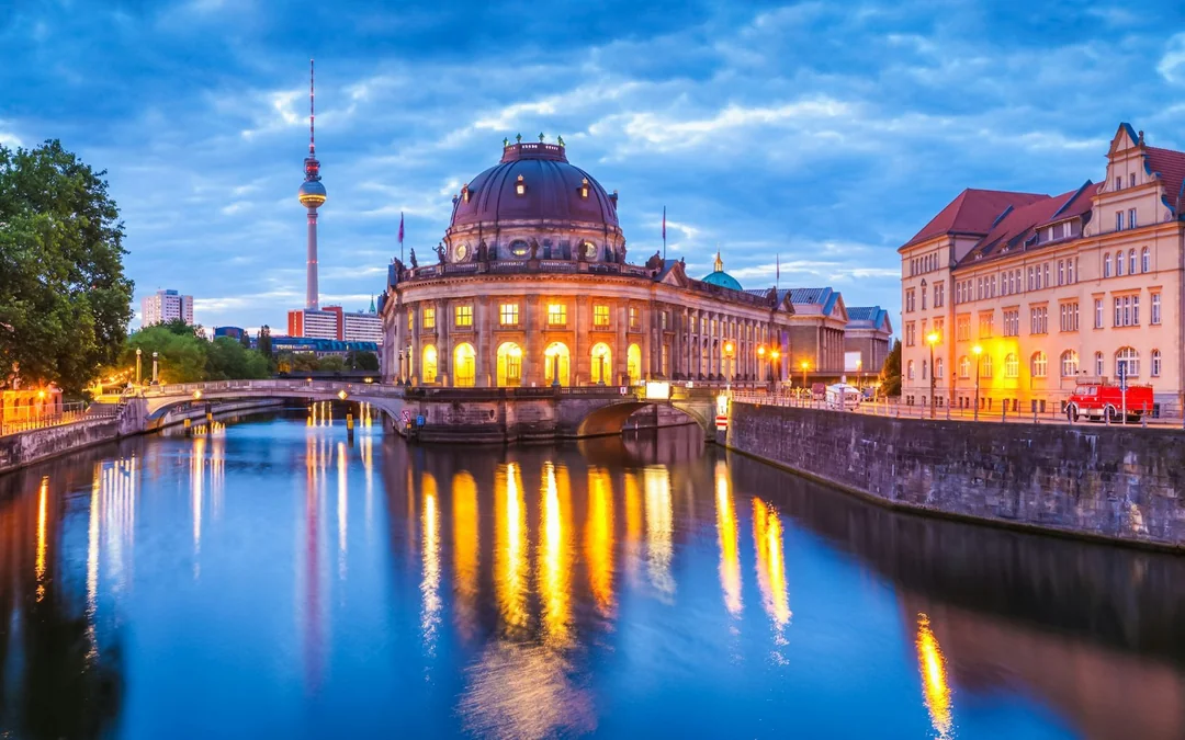 Berlin Private Walking Tour with a Local Guide Image 9