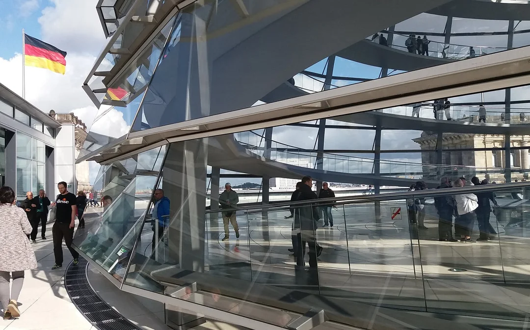 Berlin: Reichstag, Dome & Government District Private Tour Image 4