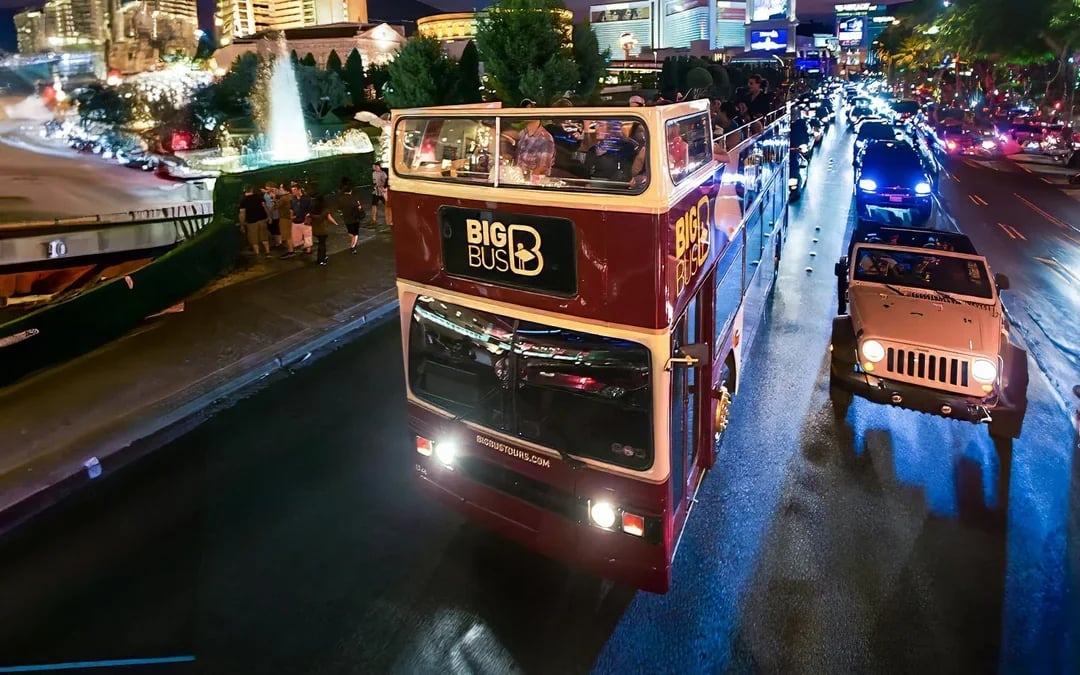 Big Bus: Madrid Panoramic Night Bus Tour Image 1