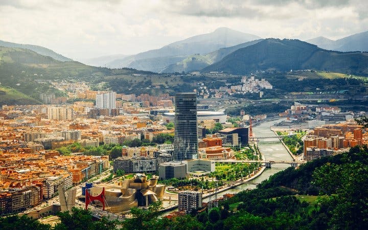 Bilbao Self-Guided Walking Tour via Mobile App Image 4