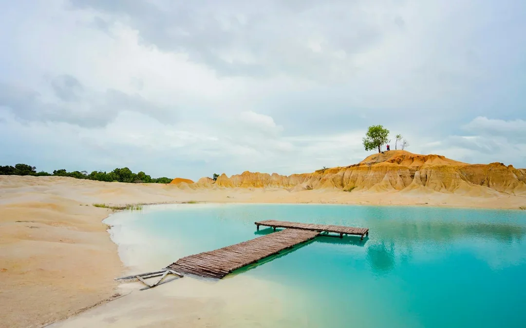 Bintan Private Day Tour: Mini Desert & Blue Lake tour with Hotel Transfers Image 4