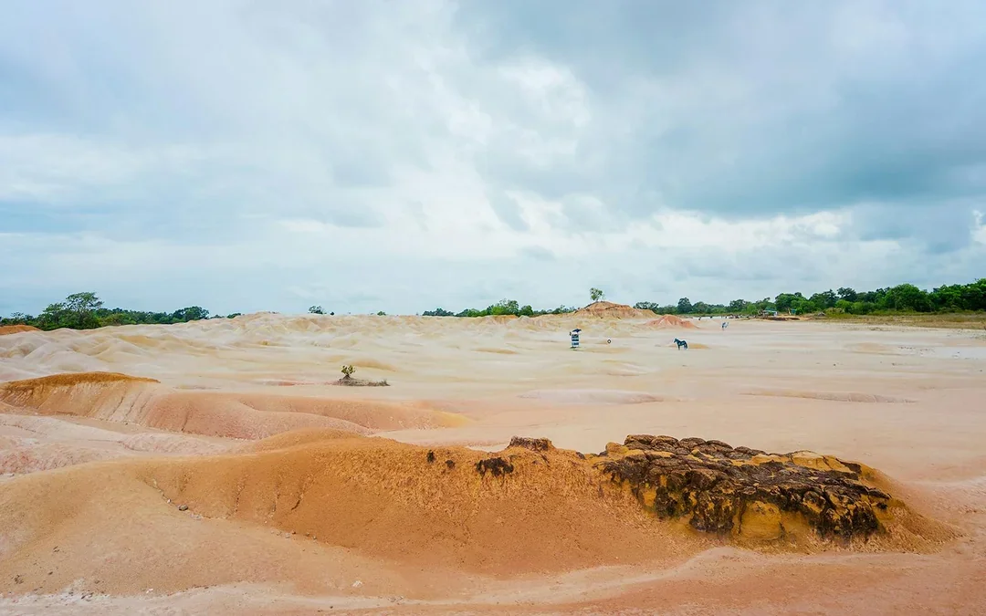 Bintan Private Day Tour: Mini Desert & Blue Lake tour with Hotel Transfers Image 9
