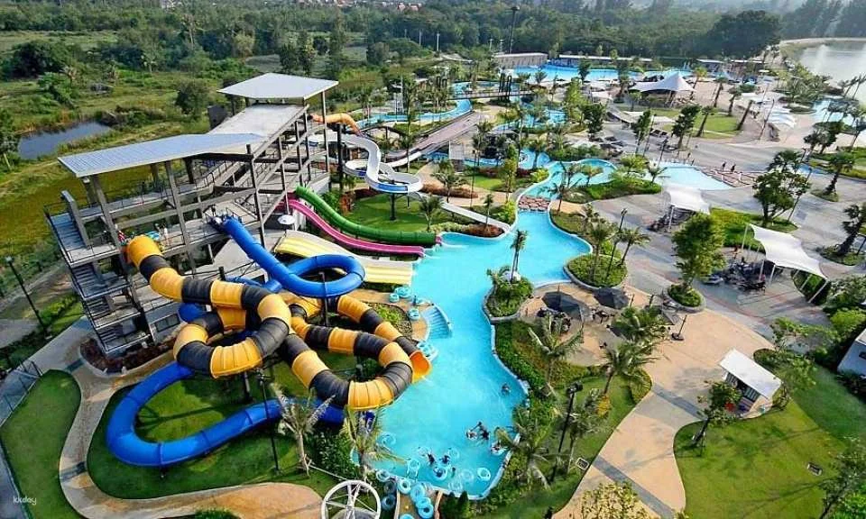 Black Mountain Water Park Hua Hin|Thailand