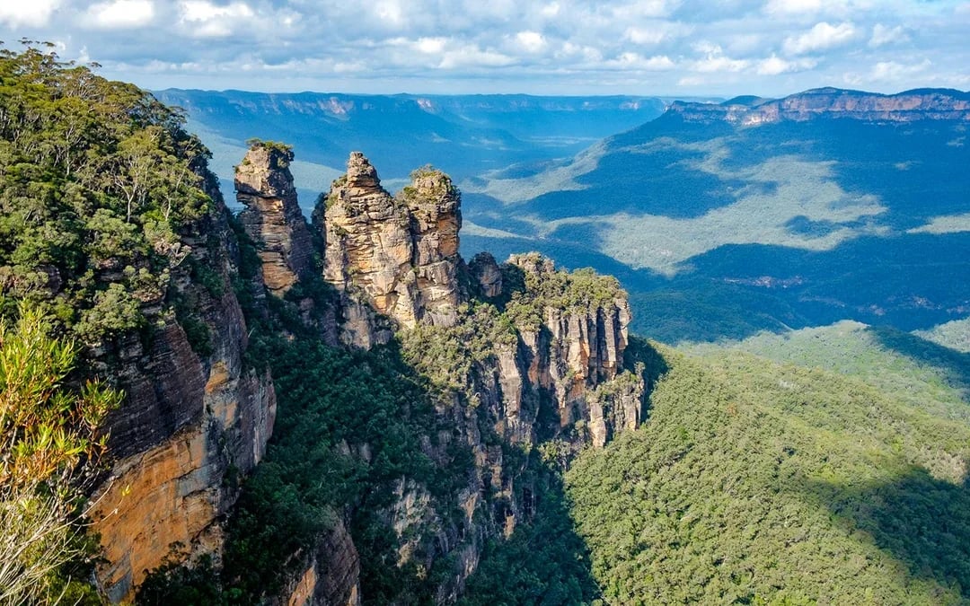 Blue Mountains Cultural Adventure: Wentworth Falls Bushwalks and Aboriginal Sites Image 4