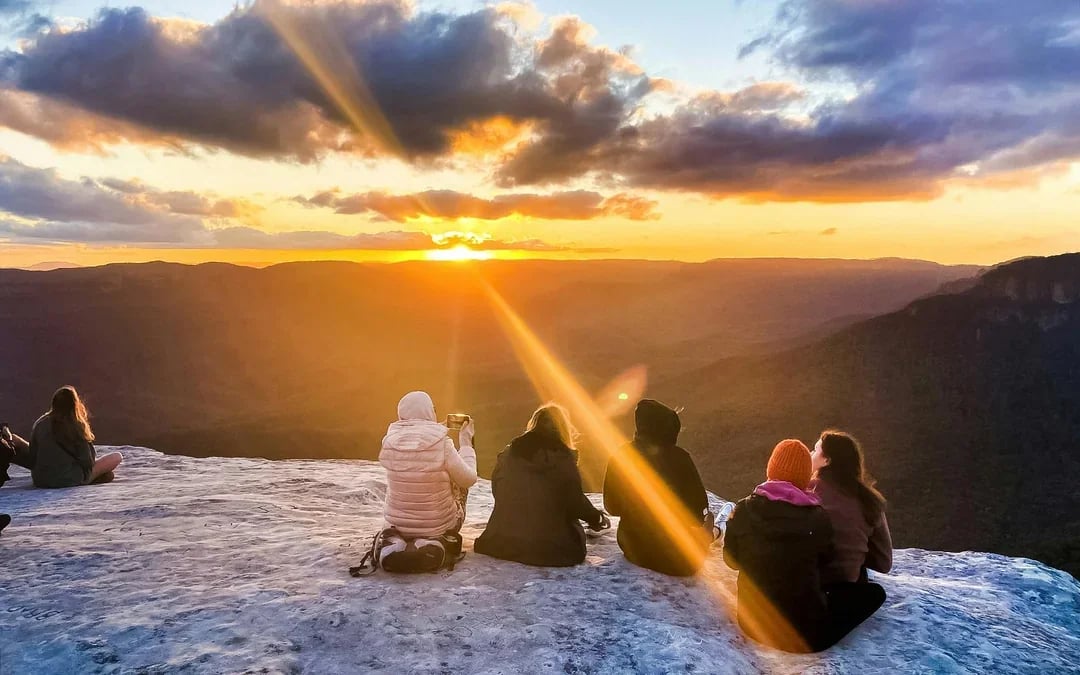 Blue Mountains Sunset Tour: Wentworth Falls Bushwalks, Wildlife & Lookouts Image 10