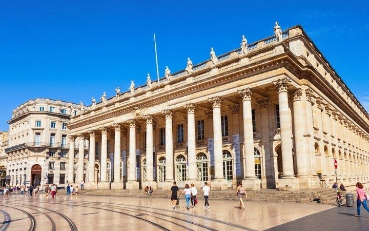 Bordeaux Self-Guided Walking Tour on Mobile App Image 2