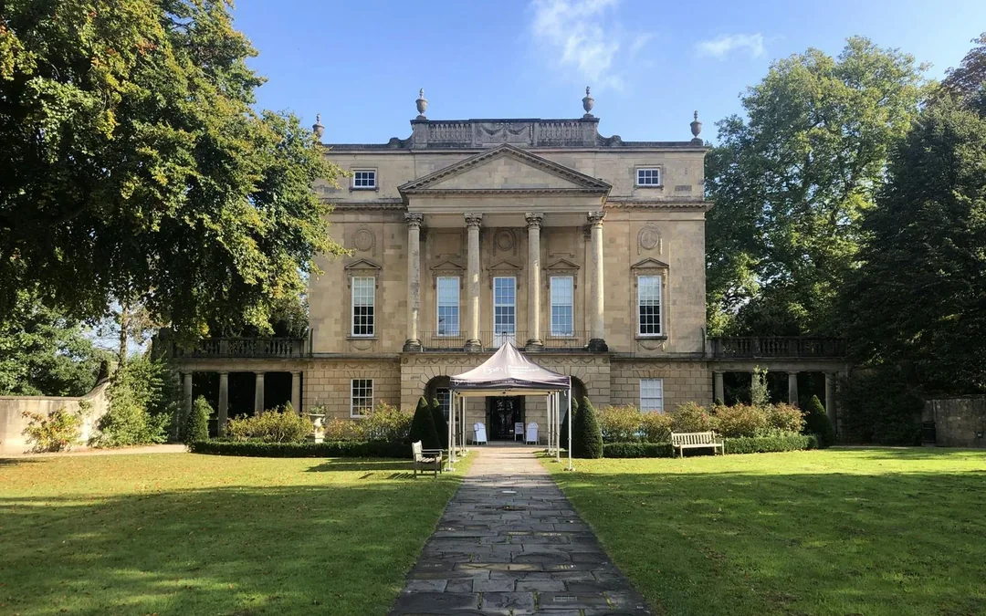 Bridgerton: 1.5 Hour Guided Tour of Filming Locations in Bath with Music Image 2