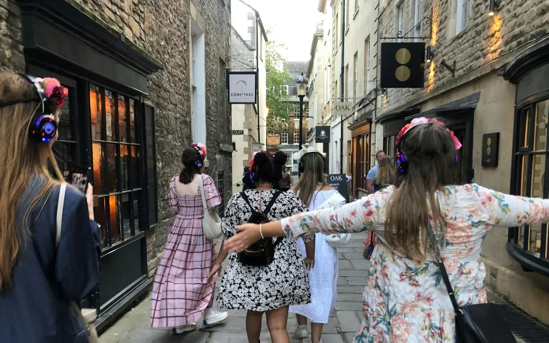 Bridgerton: 1.5 Hour Guided Tour of Filming Locations in Bath with Music Image 6