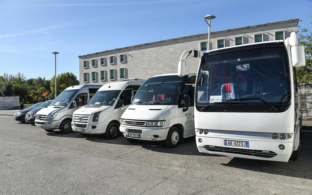 Bus Transfers: Tirana Airport to/from Tirana Central by Luna Image 6